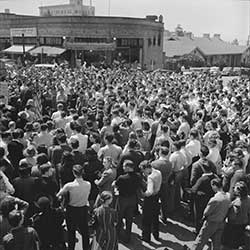 Students at peace strike in Berkeley, California on April 19, 1940.